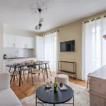 3#Two Bedrooms#Champs Elysées#Arc de Triomphe#AC